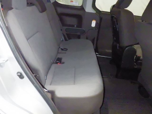 Toyota SPADE 2017 7595440-5