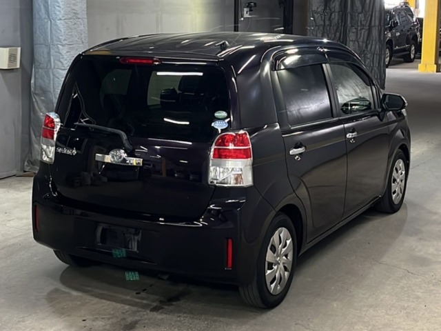 Toyota SPADE 2016 7595445-5
