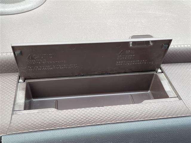 Toyota SPADE 2016 7595459-2