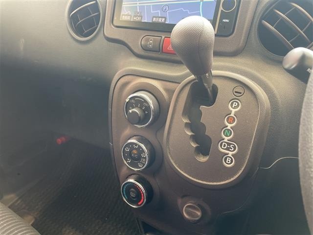 Toyota SPADE 2013 7595460-3