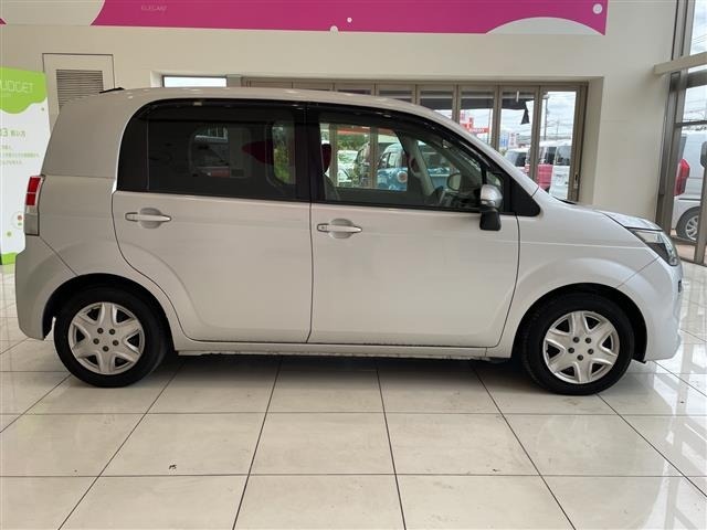 Toyota SPADE 2013 7595460-6