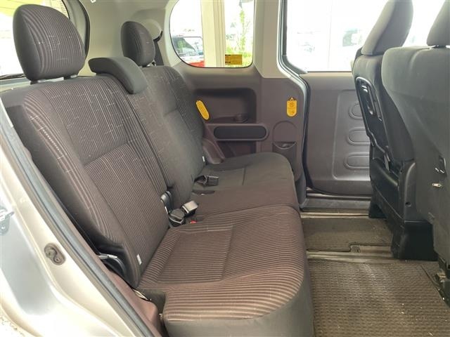 Toyota SPADE 2013 7595460-9