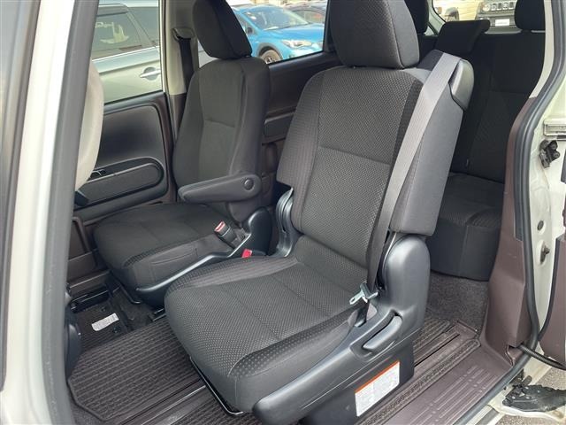 Toyota SPADE 2016 7595463-11