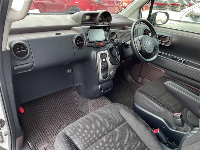 Toyota SPADE 2016 7595463-9