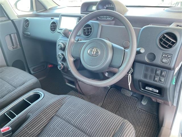 Toyota SPADE 2015 7595464-1