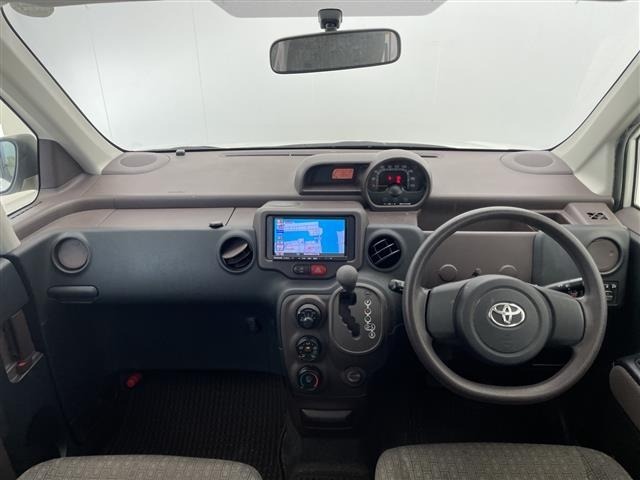 Toyota SPADE 2013 7595465-2
