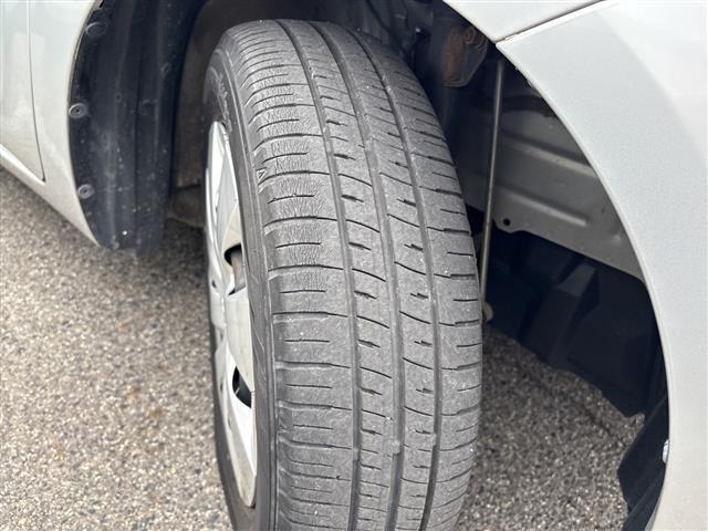 Toyota SPADE 2014 7595471-11