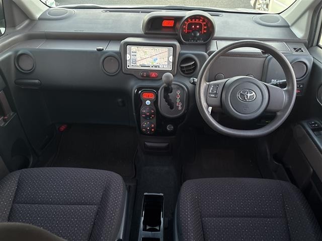 Toyota SPADE 2014 7595471-14