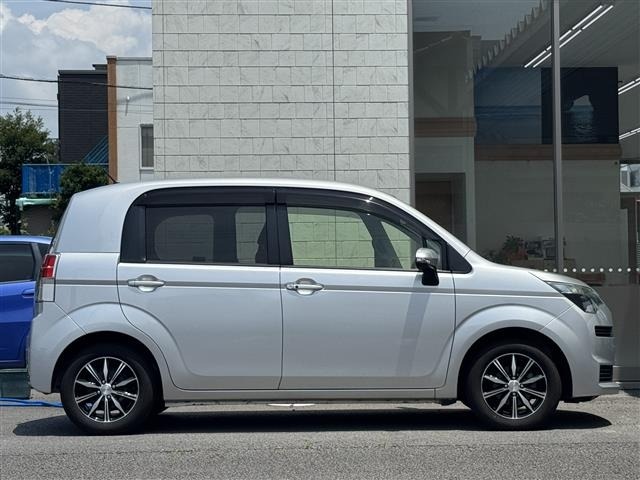 Toyota SPADE 2014 7595473-18