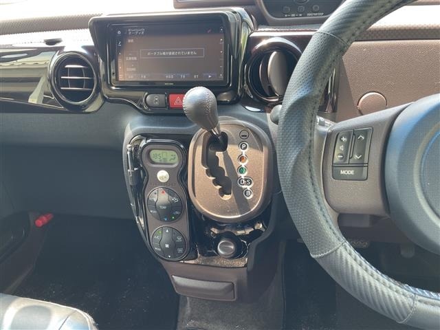 Toyota SPADE 2014 7595474-17