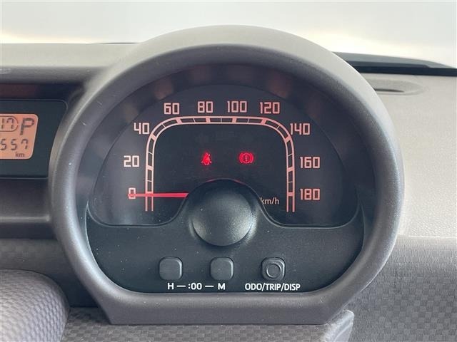 Toyota SPADE 2013 7595480-1