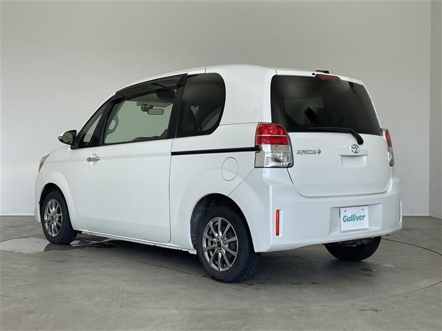 Toyota SPADE 2013 7595480-13