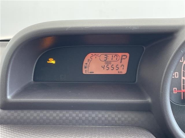 Toyota SPADE 2013 7595480-18