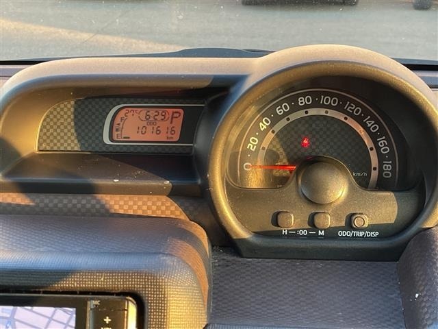 Toyota SPADE 2014 7595483-21