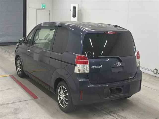 Toyota SPADE 2015 7595485-1