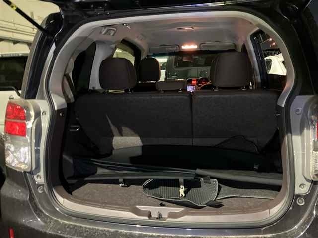 Toyota SPADE 2015 7595485-10