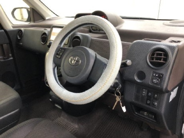 Toyota SPADE 2015 7595486-5