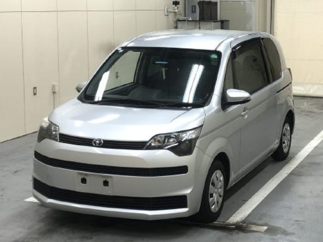 Toyota SPADE 2014 7595487-2