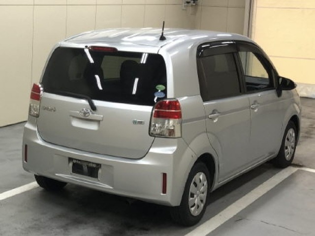 Toyota SPADE 2014 7595487-3