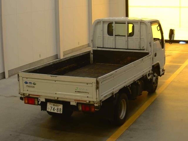 Mazda TITAN 2015 7616082-1