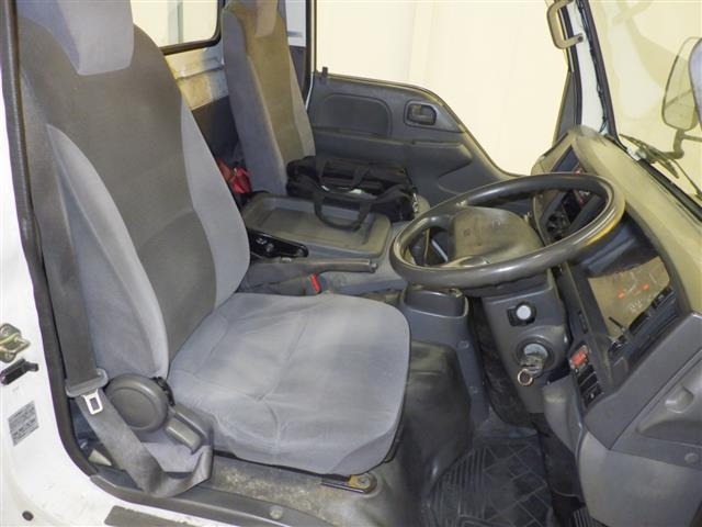 Mazda TITAN 2015 7616082-5