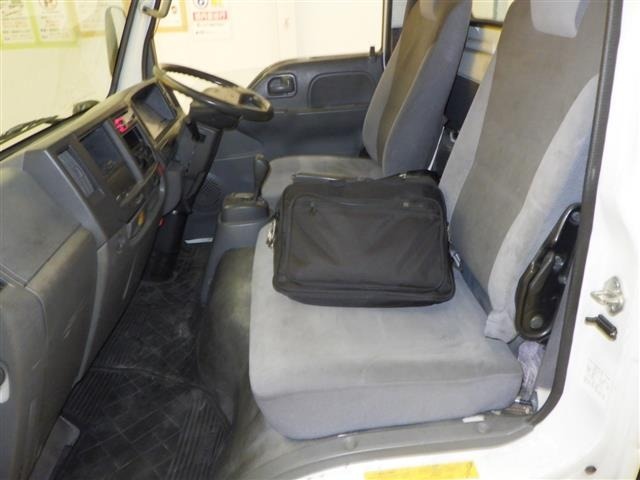 Mazda TITAN 2015 7616082-8