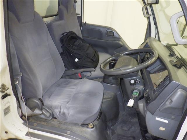 Mazda TITAN 2010 7616100-6
