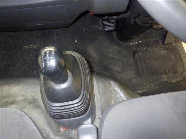 Mazda TITAN 2010 7616100-8