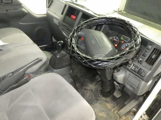 Mazda TITAN 2016 7616291-3
