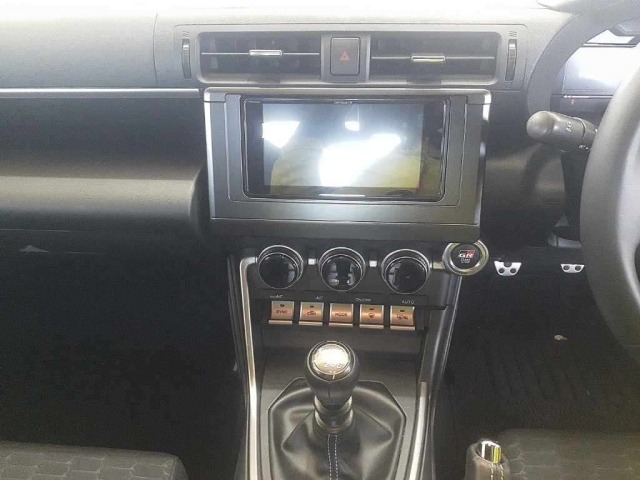 Toyota 86 2025 7625574-9