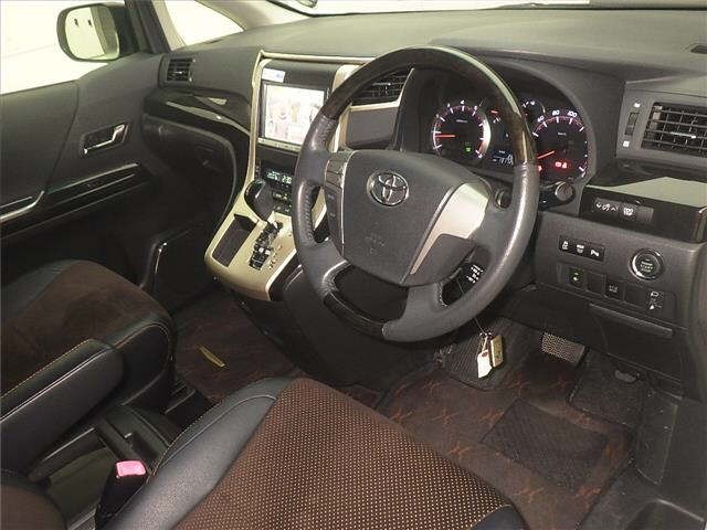 Toyota ALPHARD 2013 7642596-3