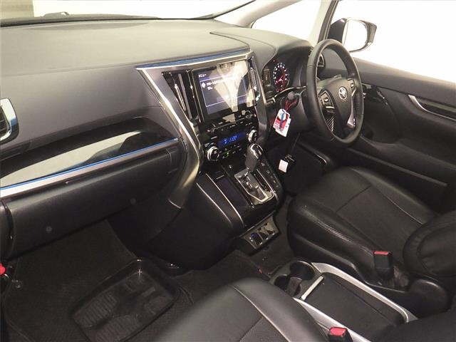 Toyota ALPHARD 2022 7642610-4