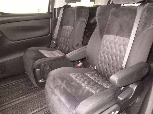 Toyota ALPHARD 2020 7642628-7