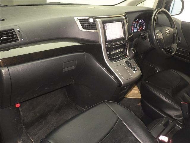 Toyota ALPHARD 2011 7642643-4