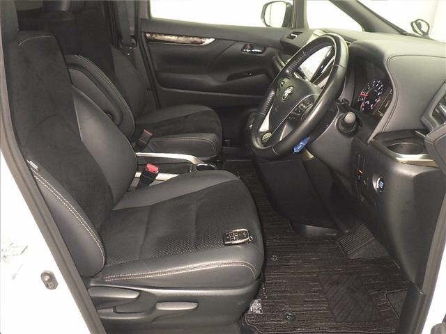 Toyota ALPHARD 2022 7642679-5
