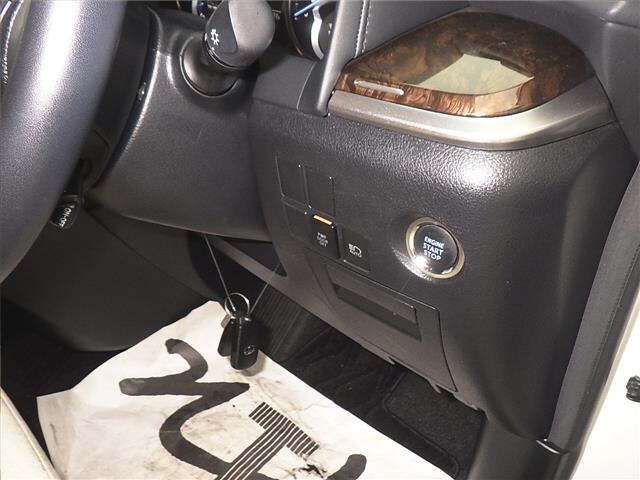 Toyota ALPHARD 2020 7642857-9