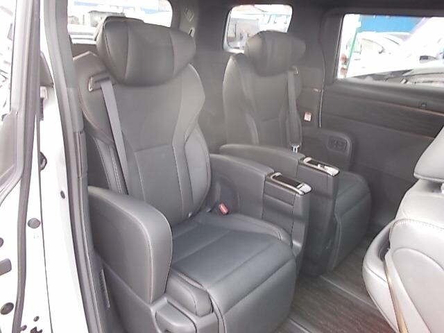 Toyota ALPHARD 2025 7642862-17
