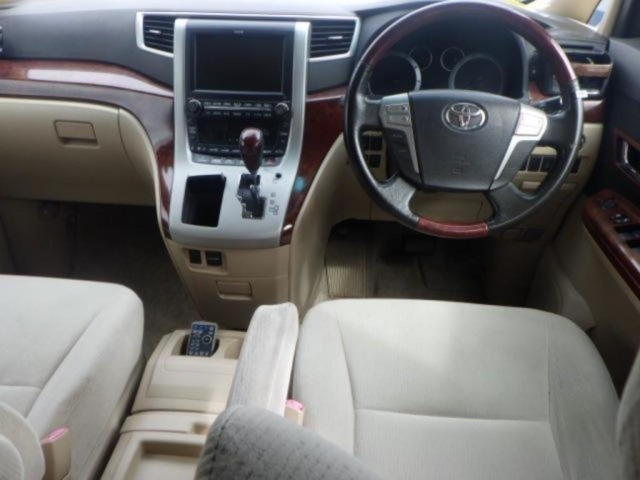 Toyota ALPHARD 2009 7642901-3