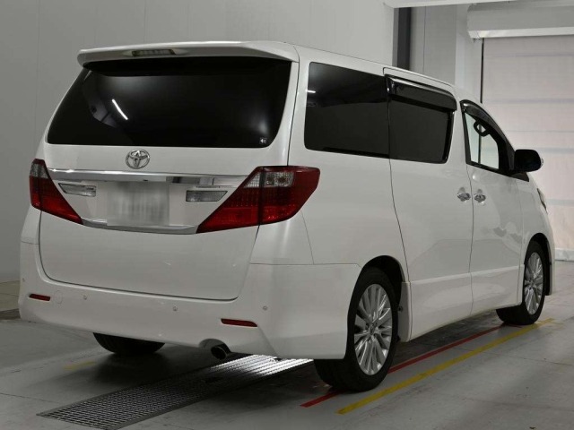 Toyota ALPHARD 2012 7643261-1