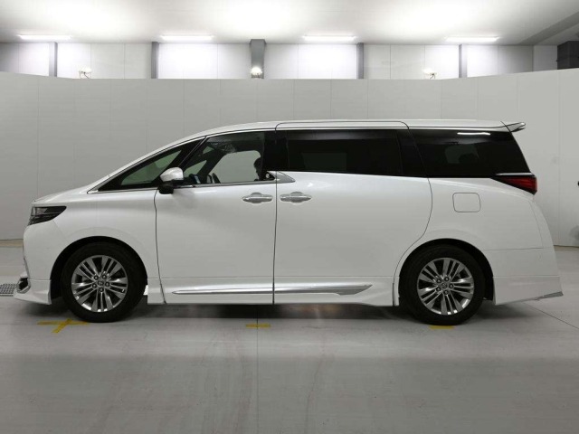 Toyota ALPHARD 2025 7643263-4