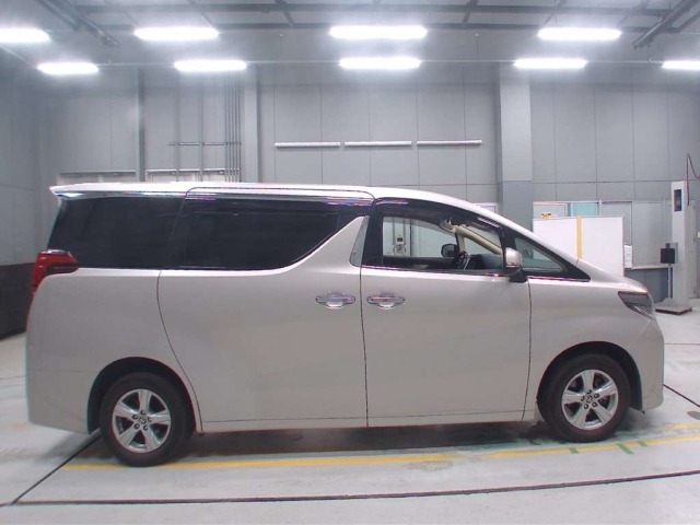 Toyota ALPHARD 2021 7643276-3