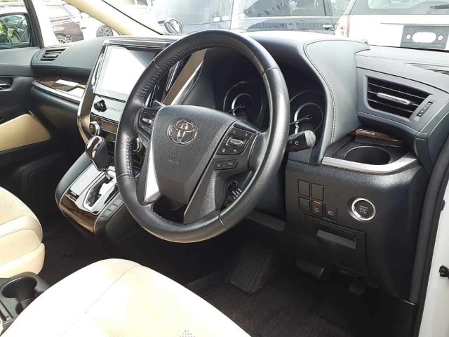 Toyota ALPHARD 2021 7643277-7