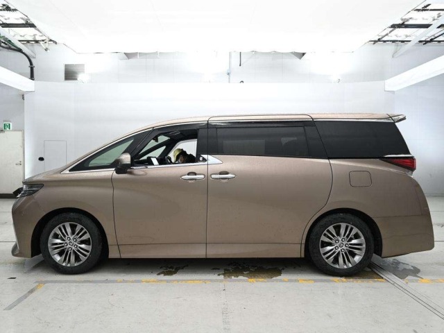 Toyota ALPHARD 2025 7643366-4