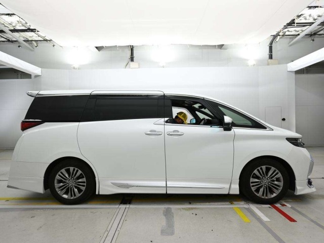 Toyota ALPHARD 2024 7643372-3