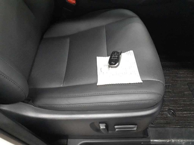 Toyota ALPHARD 2022 7643383-10
