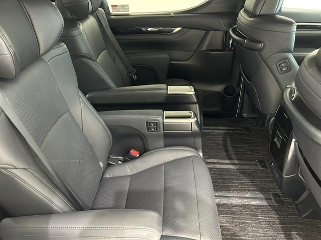 Toyota ALPHARD 2021 7643907-11