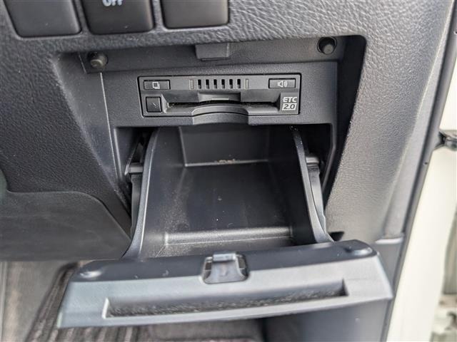 Toyota ALPHARD 2018 7643915-18