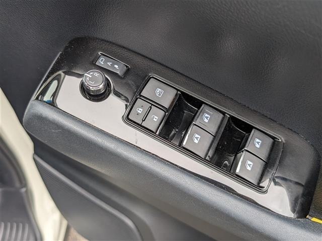Toyota ALPHARD 2018 7643915-22