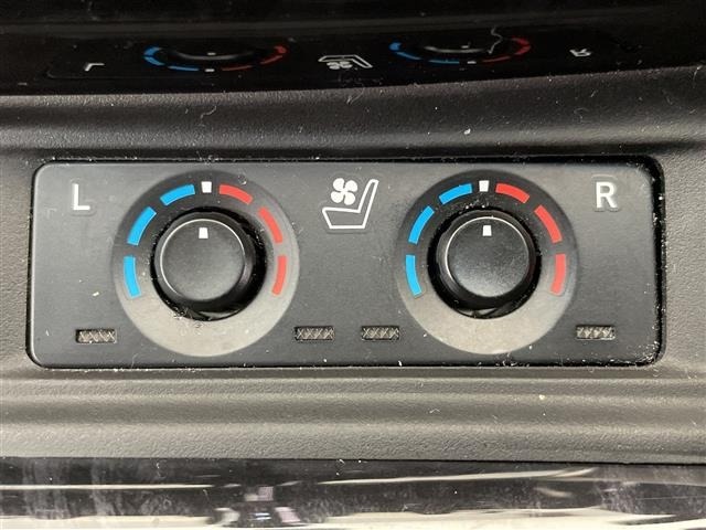 Toyota ALPHARD 2021 7643918-3