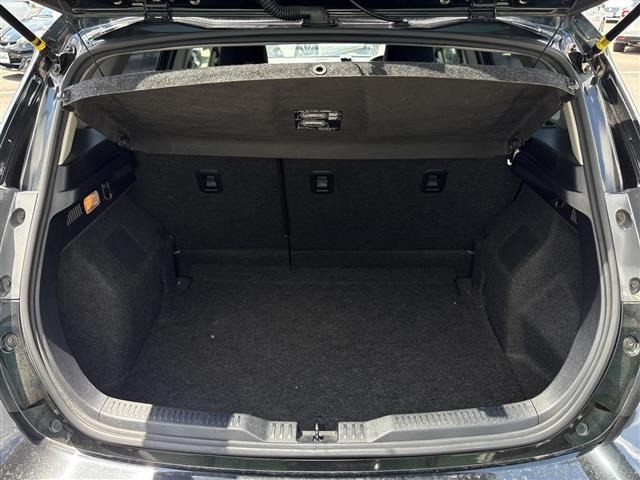 Toyota AURIS 2015 7624436-9